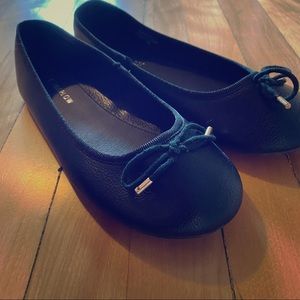 Black flats - never worn